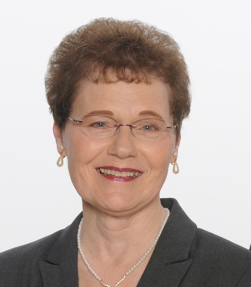 Carolyn Amelon