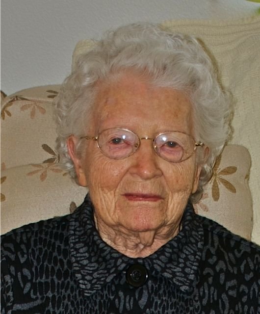 Obituary of Beatrice Mrytle Walters